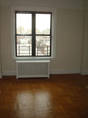 Rented by Metropolitan Equities | media 12