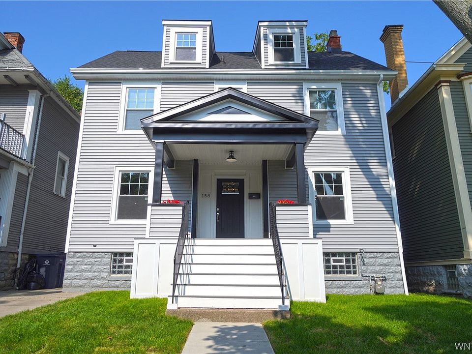 1st image of 158 Oxford Ave