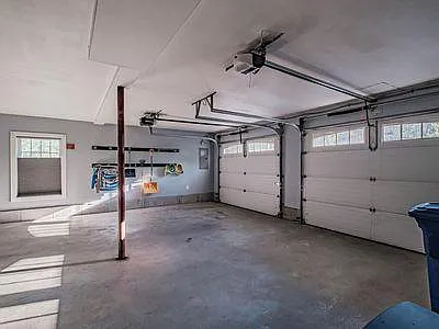 16 Norman St — Photo 42
