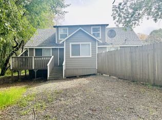 549 Timber Ln, Garberville, CA 95542