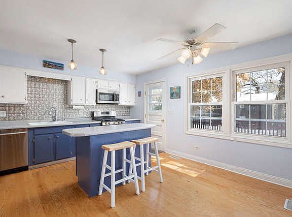2nd image of 4419 Black Partridge Ln