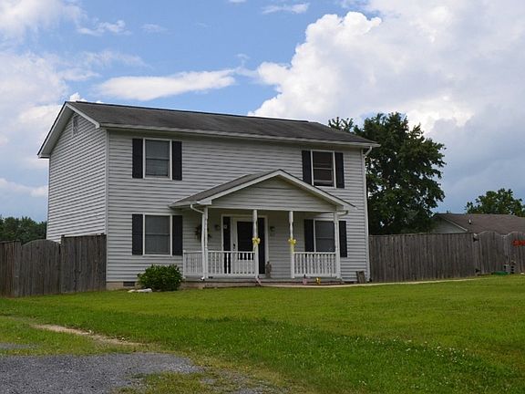 3rd image of 107 Honey Creek Cir
