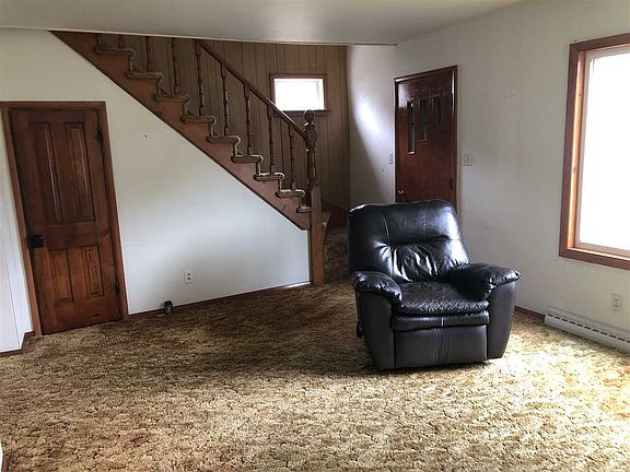 2nd image of 1403 Wisconsin Ave