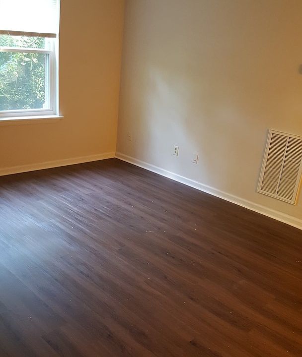 1st image of 9538 Chesapeake Blvd APT 4