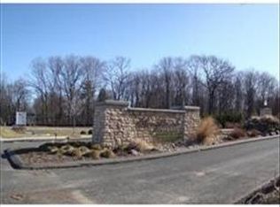 120 Stonybrook Way, South Hadley, MA 01075
