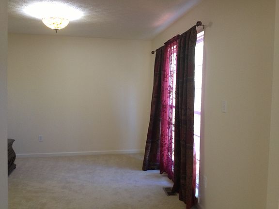 2nd image of 3585 Parliament Ct
