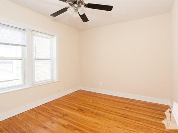4th image of 4837 N Wolcott Ave #1