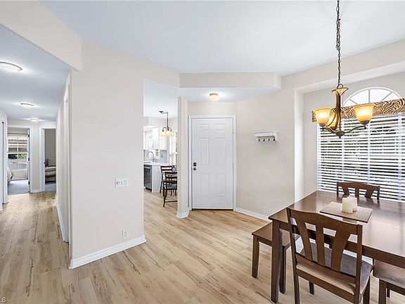2nd image of 28064 Cavendish CT #2401