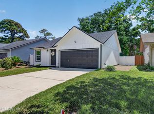 2179 FAIRWAY VILLAS Lane S, Atlantic Beach, FL 32233