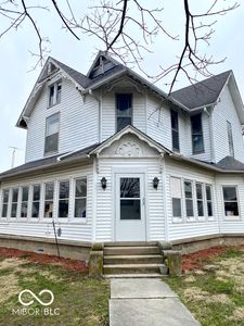 125 N Washington St, Ladoga, IN, 47954