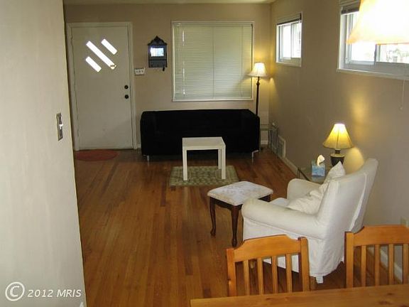 4th image of 6722 Radcliffe Dr