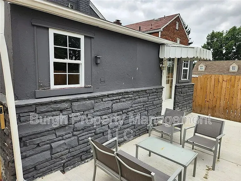 331 Redwood St — Photo 7