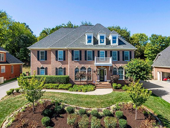 2nd image of 1617 Emerson Park Dr