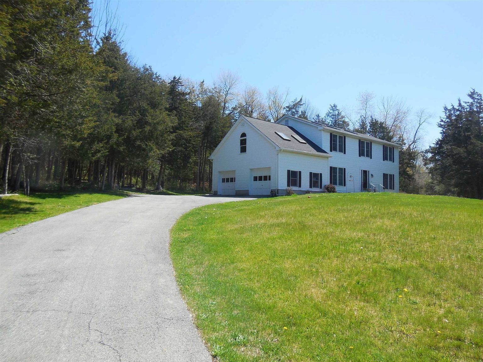 146 Beach Rd, Poughquag, NY 12570 Zillow