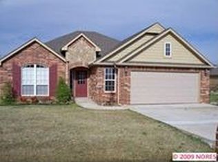 13536 S 235 East Ave, Coweta, OK 74429