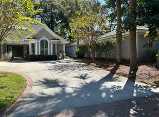 719 N Reeve Rd, Saint Helena Island, SC 29920