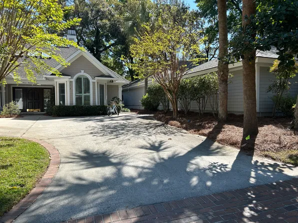 719 N Reeve Rd, Saint Helena Island, SC 29920