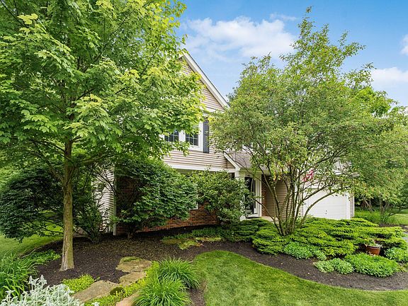 2nd image of 3495 Crosstree Ct
