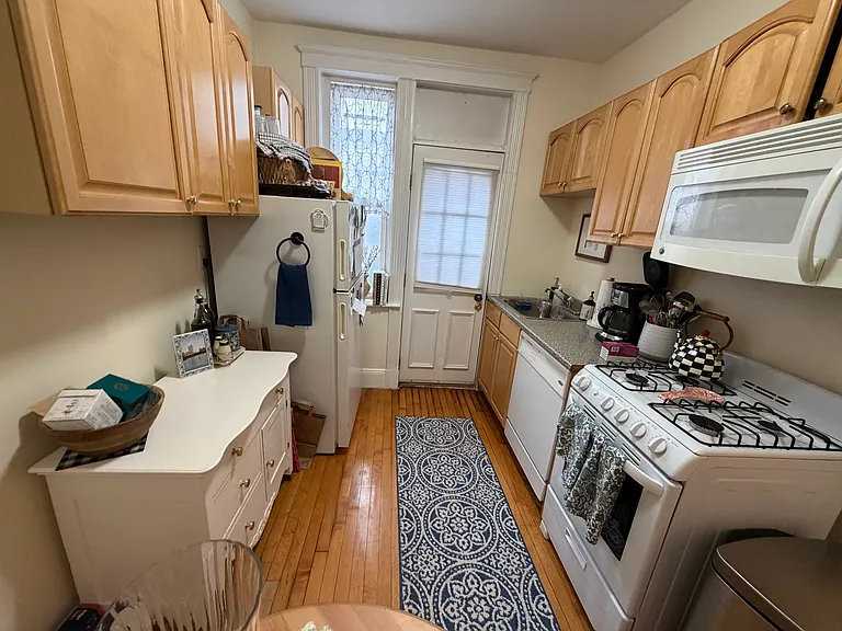 24 Lothian Rd #402 — Photo 14
