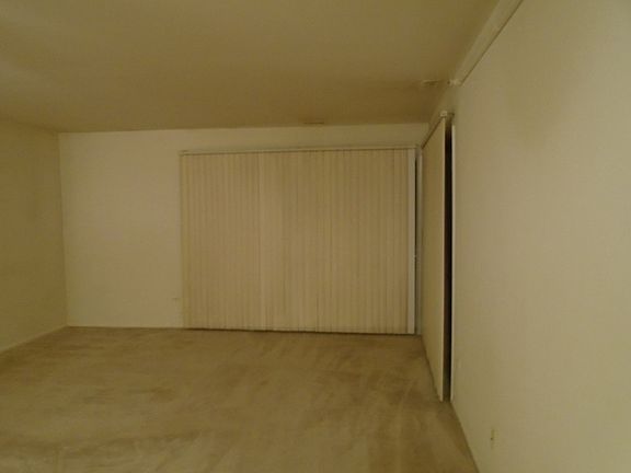 3rd image of 925 N Sterling Ave APT 101