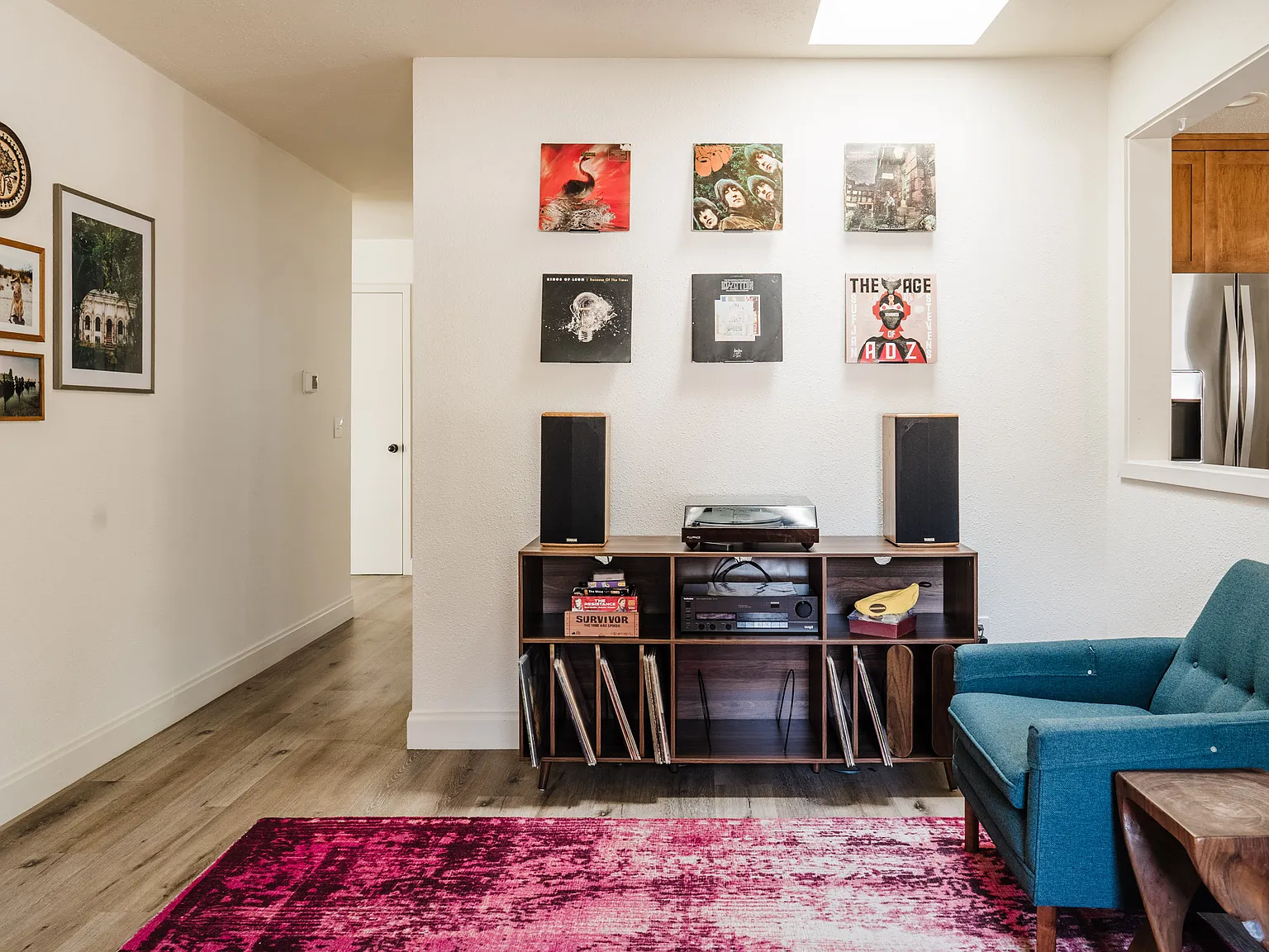 3 bed, 1678 sqft, $4,200 — Photo 4