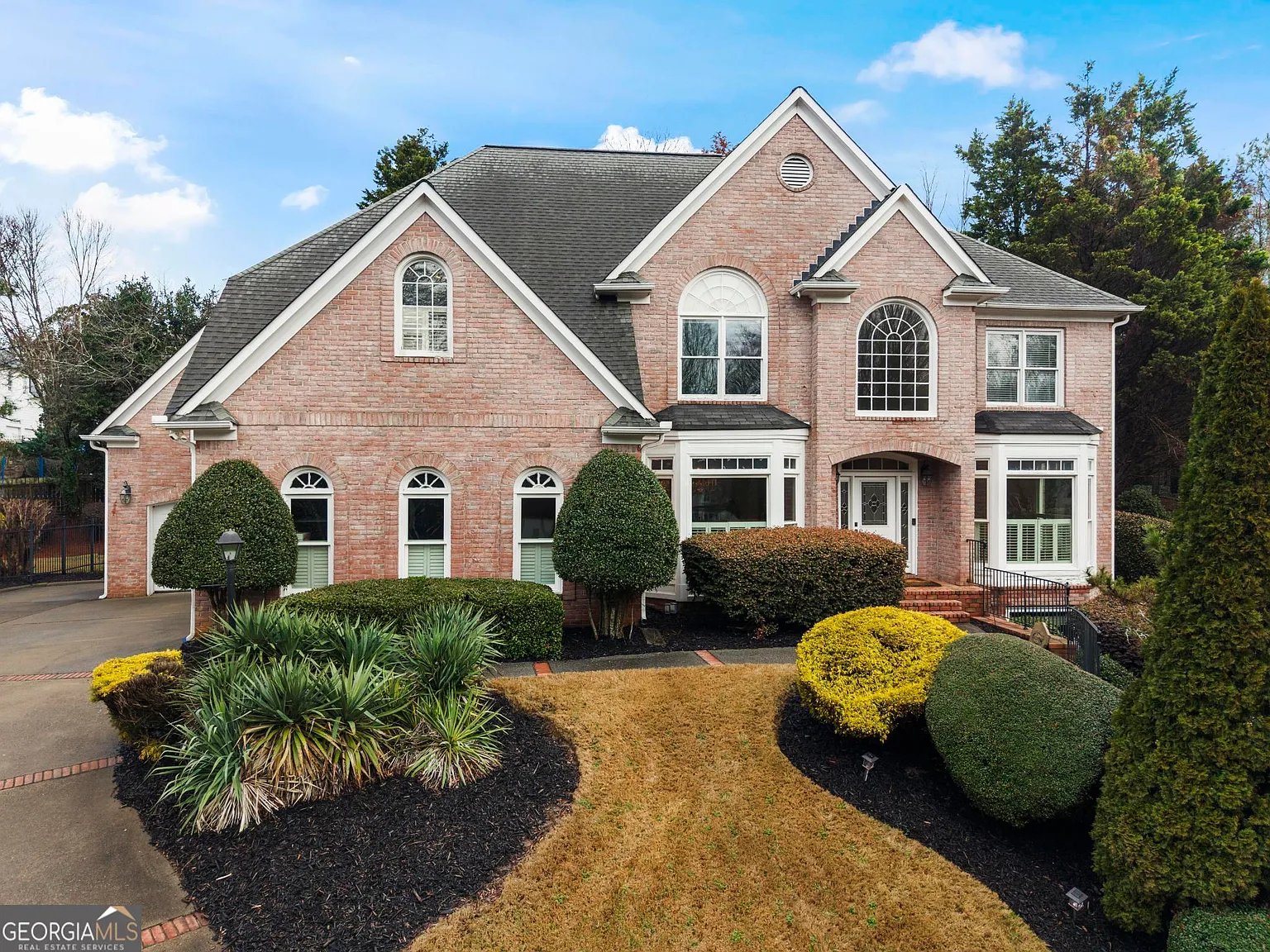 320 Commons Gate Ct photo 1