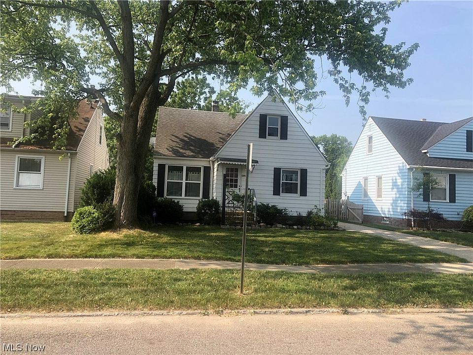 1st image of 13920 Maple Leaf Dr
