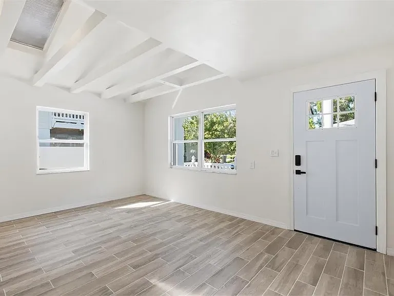 1734 Maryland Ave NE — Photo 10