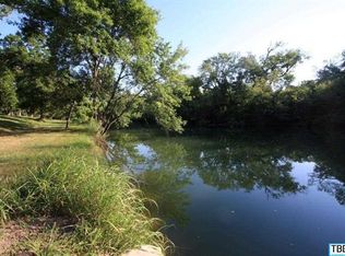 2083 River Edge Dr, Belton, TX 76513