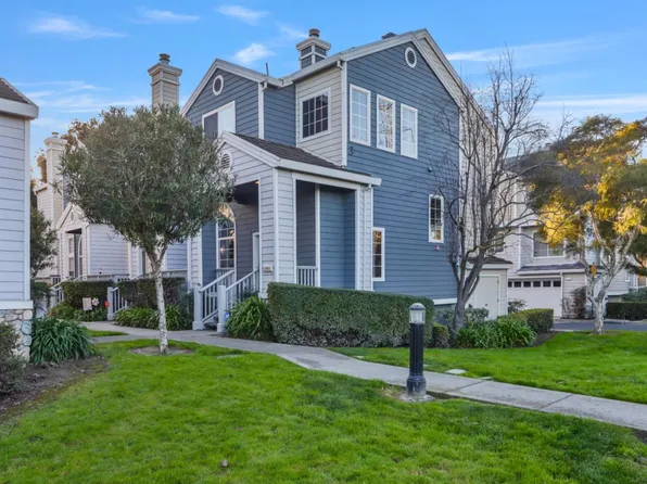 8 Buccaneer Ln, Redwood City, CA 94065