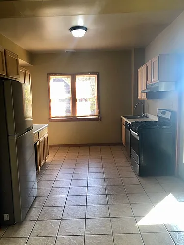 507 Oak St Photo 1