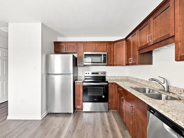 91 Wolf Creek Ln, Lillington, NC 27546