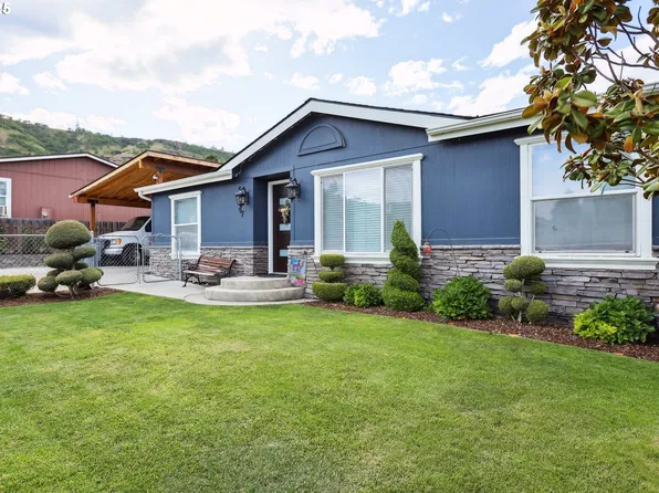 973 Honey Do St, The Dalles, OR 97058