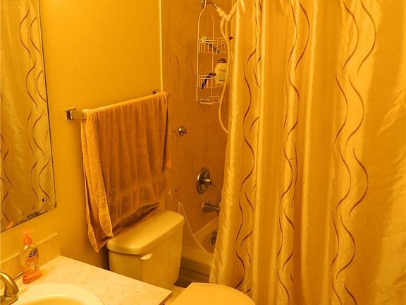 2nd image of 630 5th Ave S Unit 105