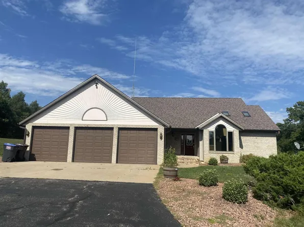 10263 YELLOW BRICK ROAD, Amherst, WI 54406