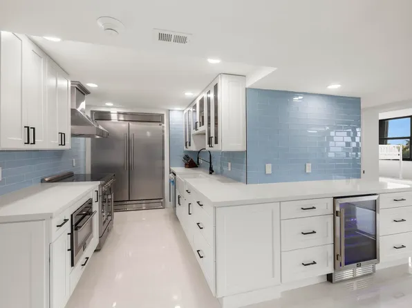 5600 N Flagler Drive #207, West Palm Beach, FL 33407