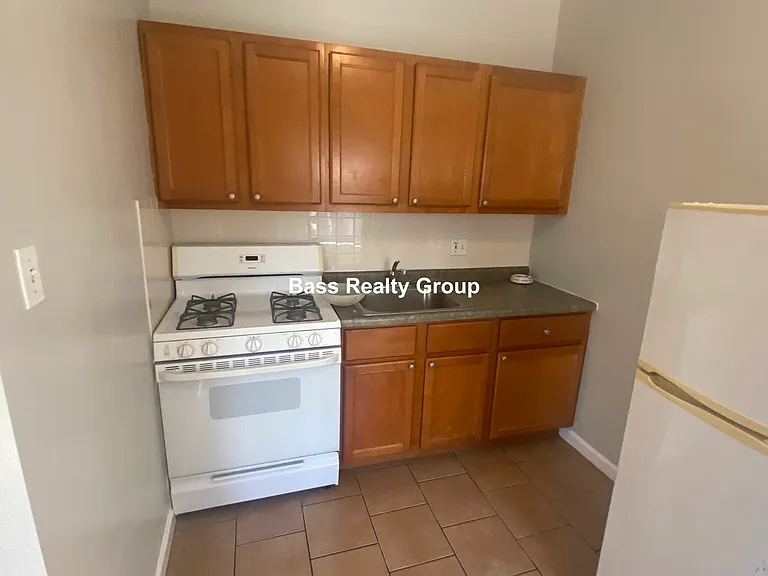 1723 W Estes Ave #210 — Photo 8