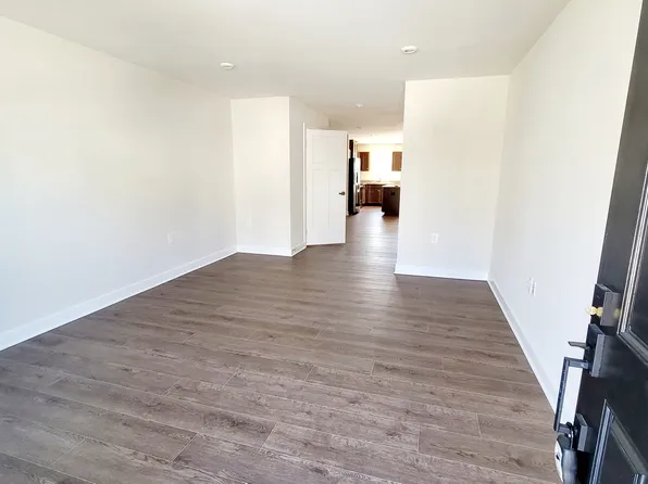 5739 Addison Gate Dr, Richmond, VA 23234