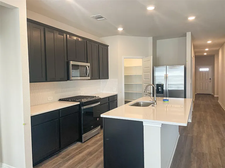 124 Stellar Wind Dr — Photo 4