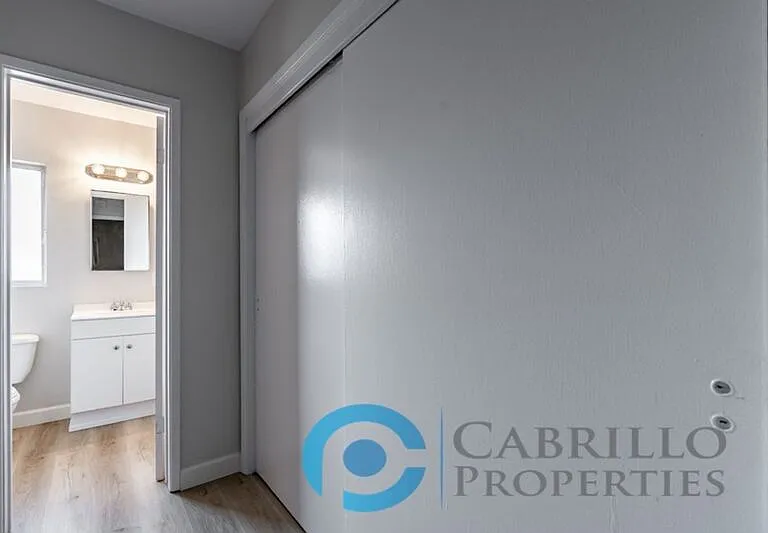 2401 C St #C — Photo 10