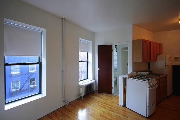 Rented by Citi Habitats | media 35