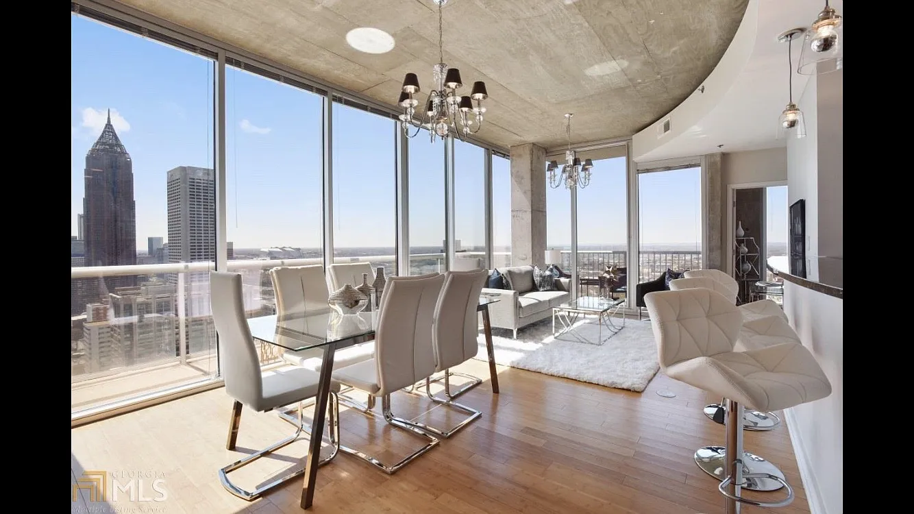 2 bed, 1216 sqft, $3,400 — Photo 1