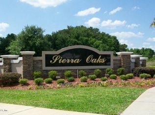 8096 Sierra Oaks Blvd, Jacksonville, FL 32219