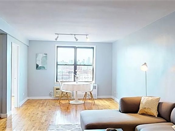 5th image of 6515 38th Ave APT 6E