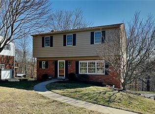 8587 E Barkhurst Dr, Pittsburgh, PA 15237
