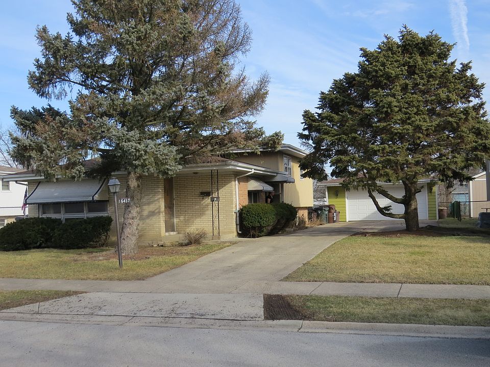 1st image of 16457 Blair Ln