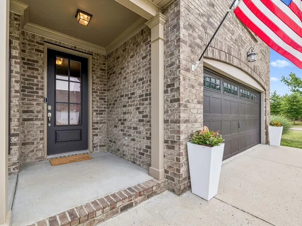 2012 Devonwood Ln, Thompsons Station, TN 37179