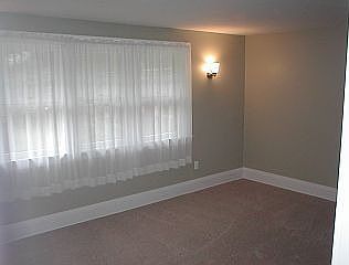 5th image of 76 Glasgow Ave