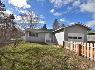 12054 Oak Mill Dr, Fort Jones, CA 96032