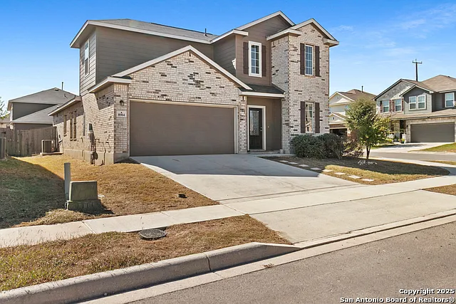 3 bed, 2.5 bath, 2184 sqft, $1,800 — Photo 1